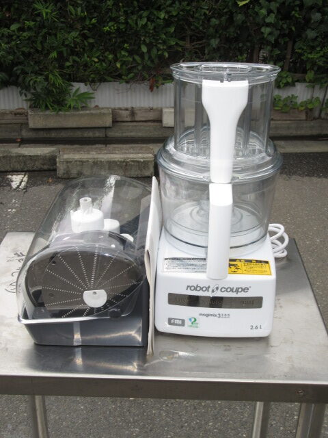 ロボ・クープ　マジミックスRM-3200FA