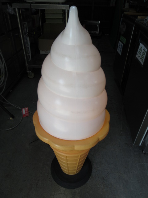 ソフトクリーム　看板（電球付）（3）