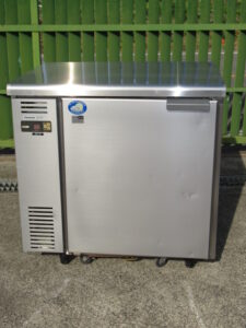 パナソニック　SUR-UT861LA　2015年　冷蔵