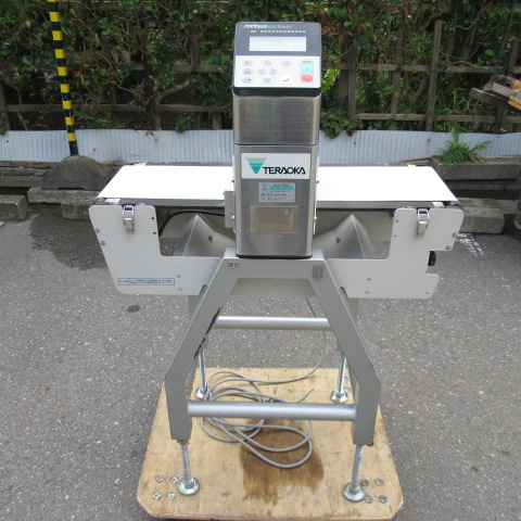 寺岡　KD-8013A　金属探知機