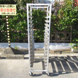 ラック