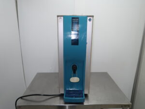 ホシザキ　DIW-30A-P　冷水機