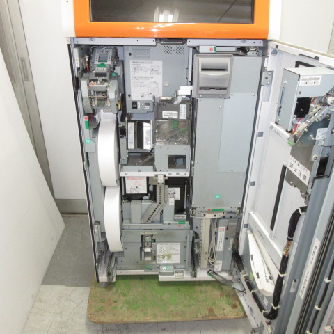 グローリー　VT-T10BM2　券売機（4）