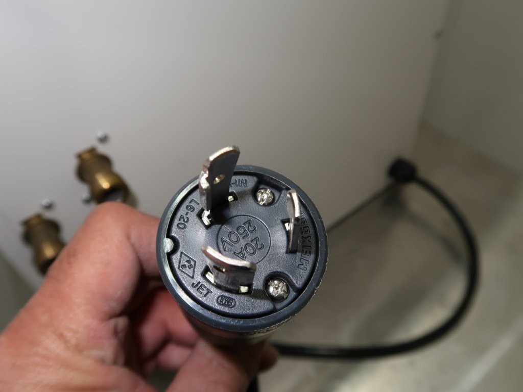 日本イドミック　電気温水器（単相200V）　ESN25ARN220CO（5）