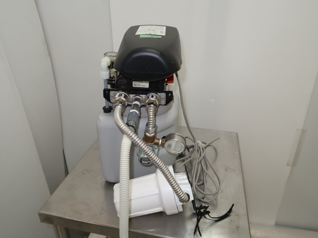 ホシザキ　軟水器　SSH-03C（4）