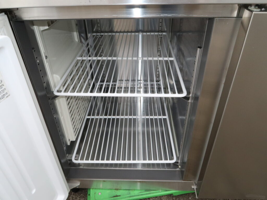 ガリレイ　LRW-181PM　2021年　冷凍冷蔵テーブル（5）