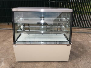 サンデン　TSA-120XC-C　2024年　冷蔵ショーケース
