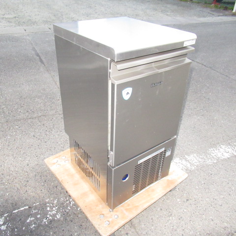 ダイワ　DRI-25LMF　2024年　製氷機（2）