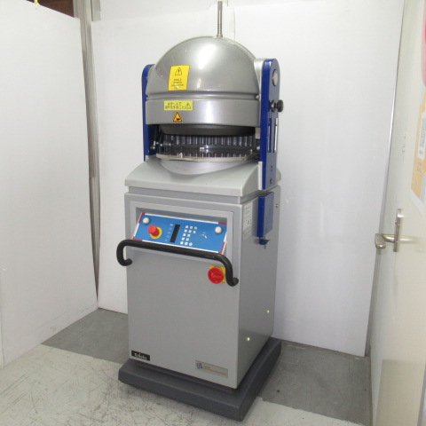 戸倉商事　DR3A-00-00　2019年　分割丸目機（3）
